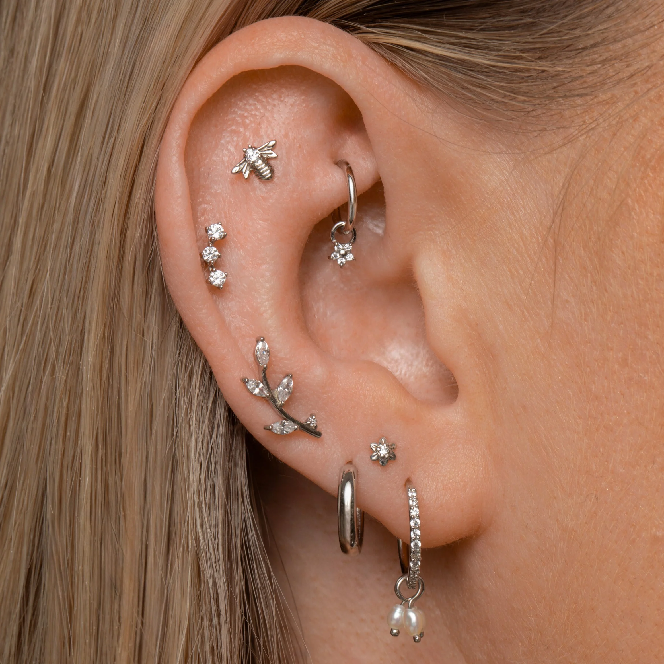 14k solid white gold Forget Me Not tiny flower flat back labret stud earring 8mm - Image 6