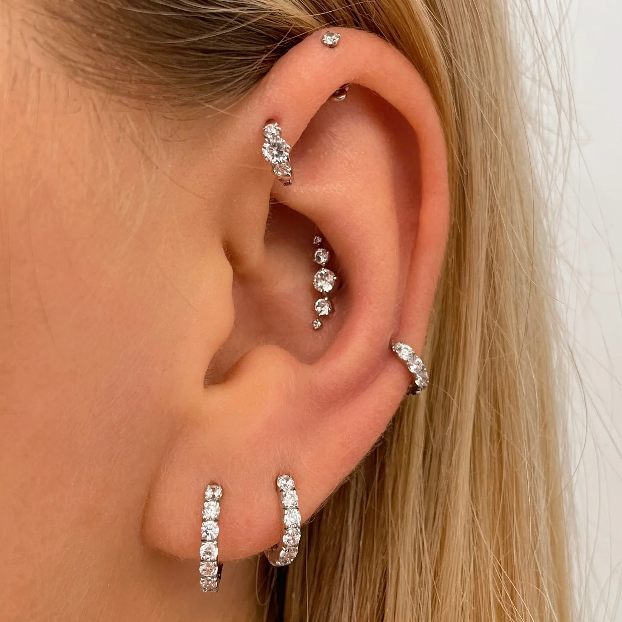 9k solid white gold 10mm simple crystal huggie earring - Image 9