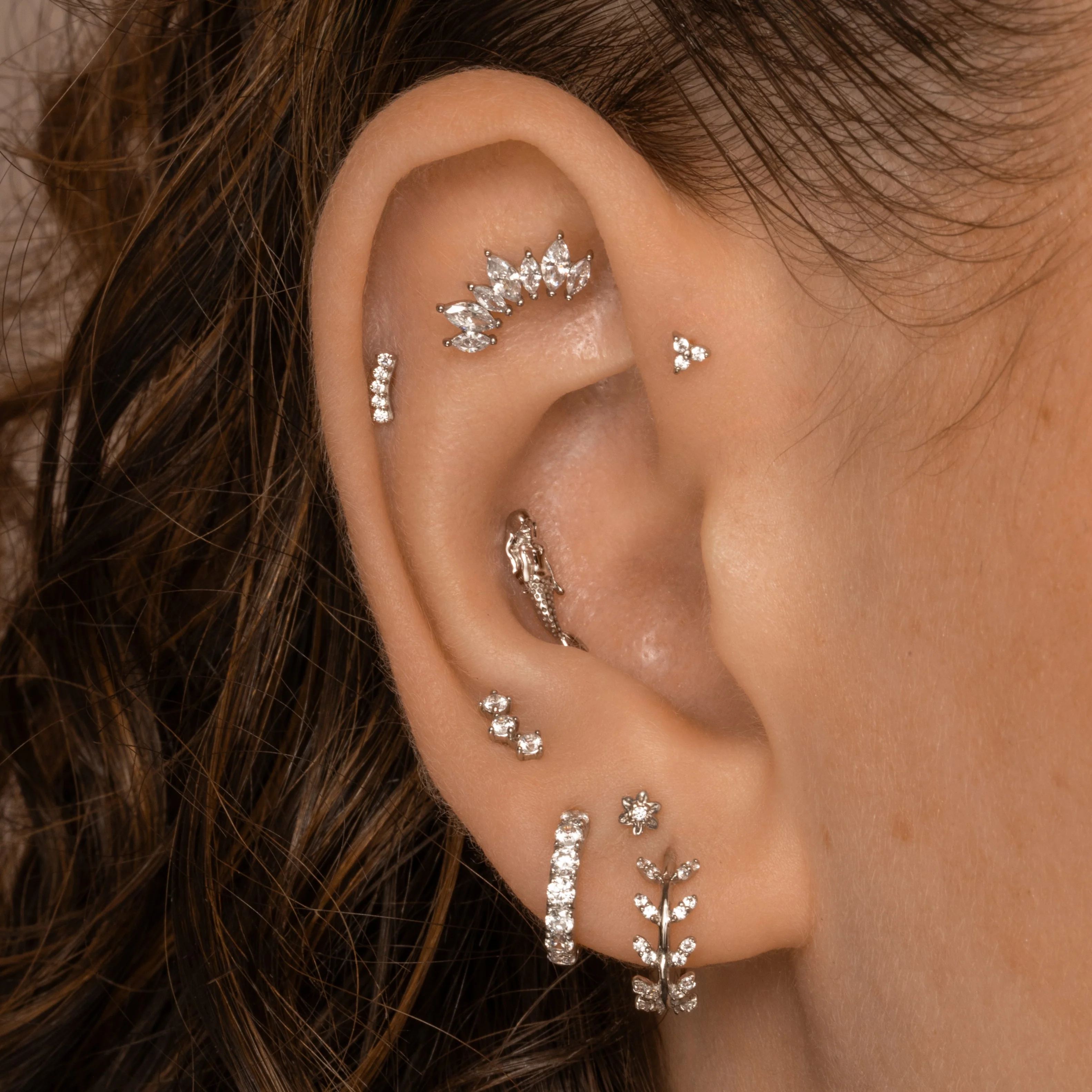 9k solid white gold Forget Me Not tiny flower flat back labret stud earring 6mm - Image 7