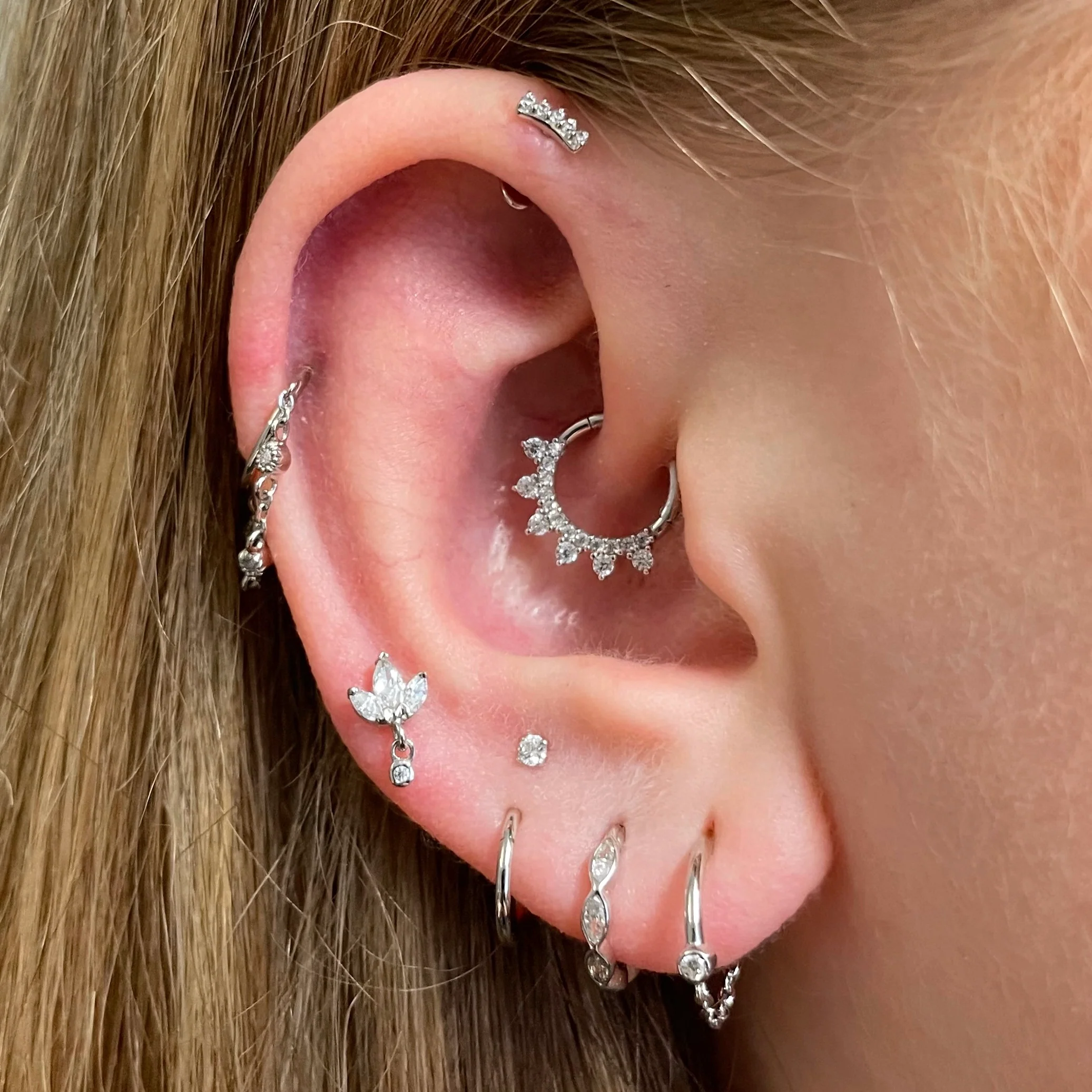 9k solid white gold 8mm 16g white crystal pavé hoop for daith or septum - Image 5