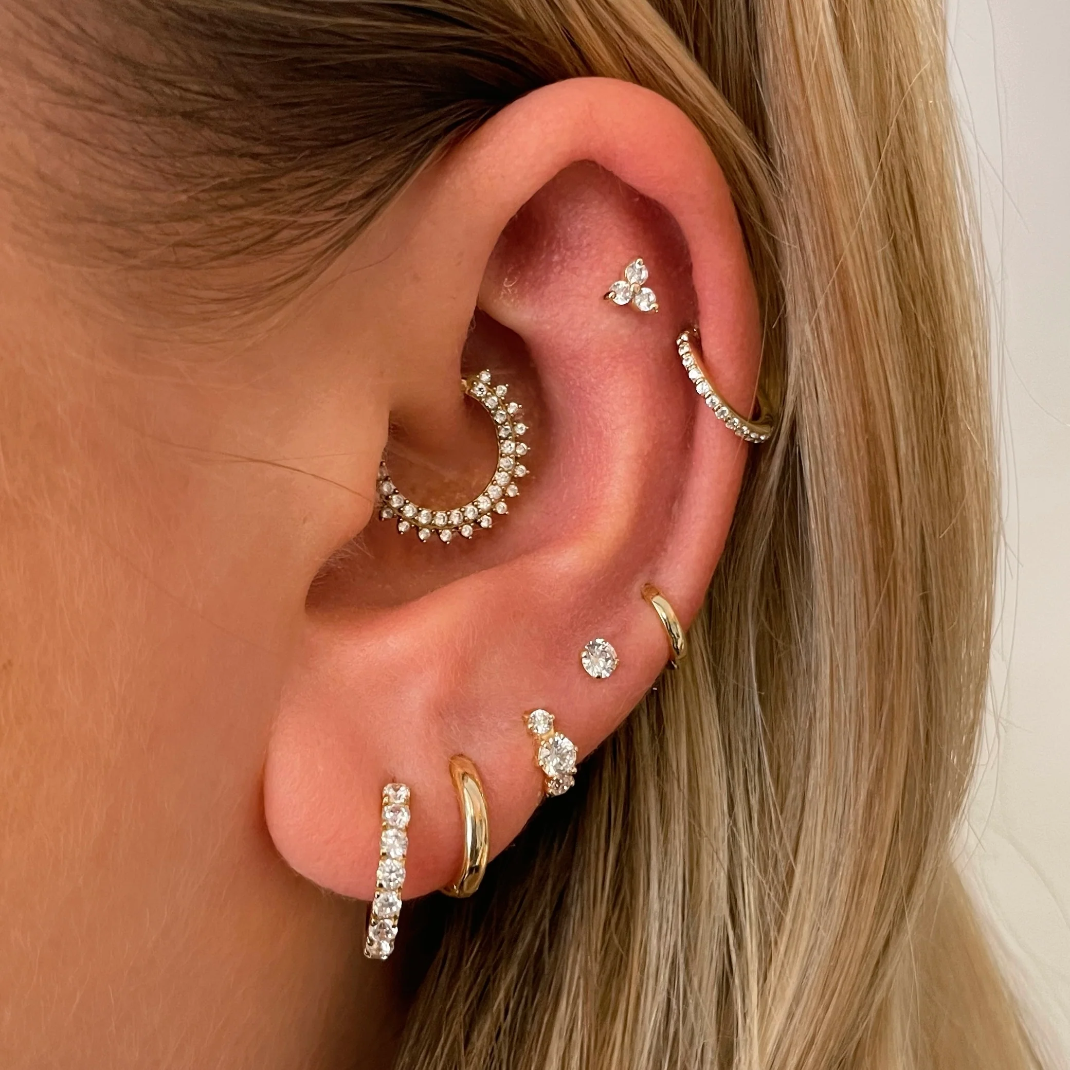 9k solid yellow gold crystal trio flat back labret stud earring 6mm - Image 4