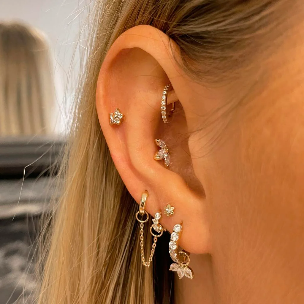 9k solid yellow gold Forget Me Not tiny flower flat back labret stud earring 6mm - Image 6