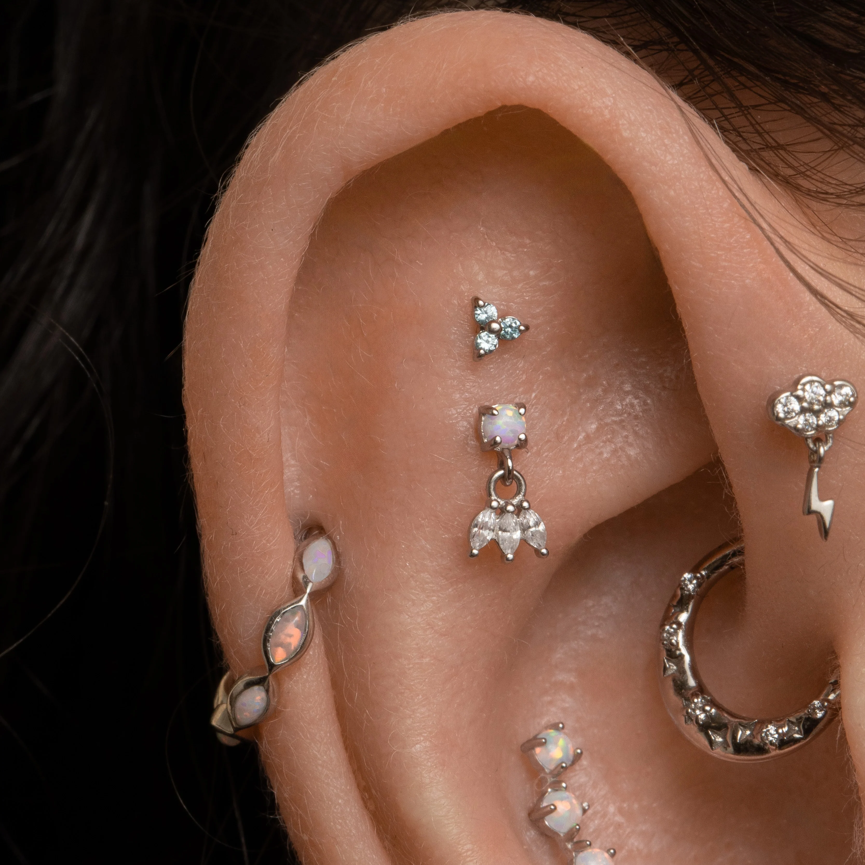 9k solid white gold white opal marquise clicker hoop - Image 9