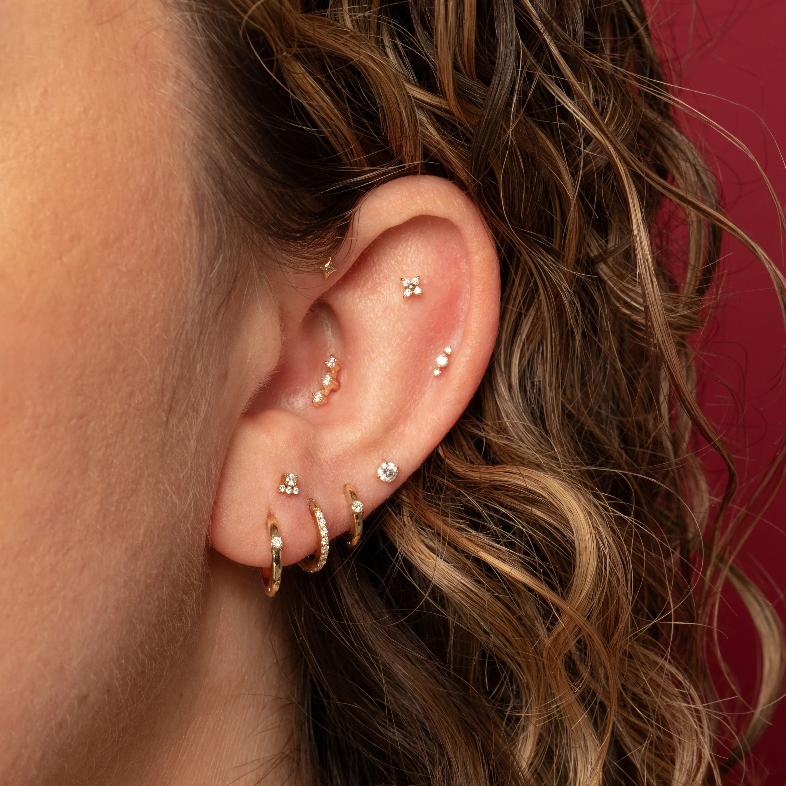 9k solid yellow gold crystal clicker hoop earring - Image 11